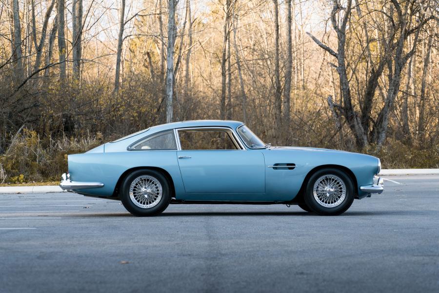  Aston Martin DB4 (Series IV) 1961 года  (WW) (фото 30 из 30)